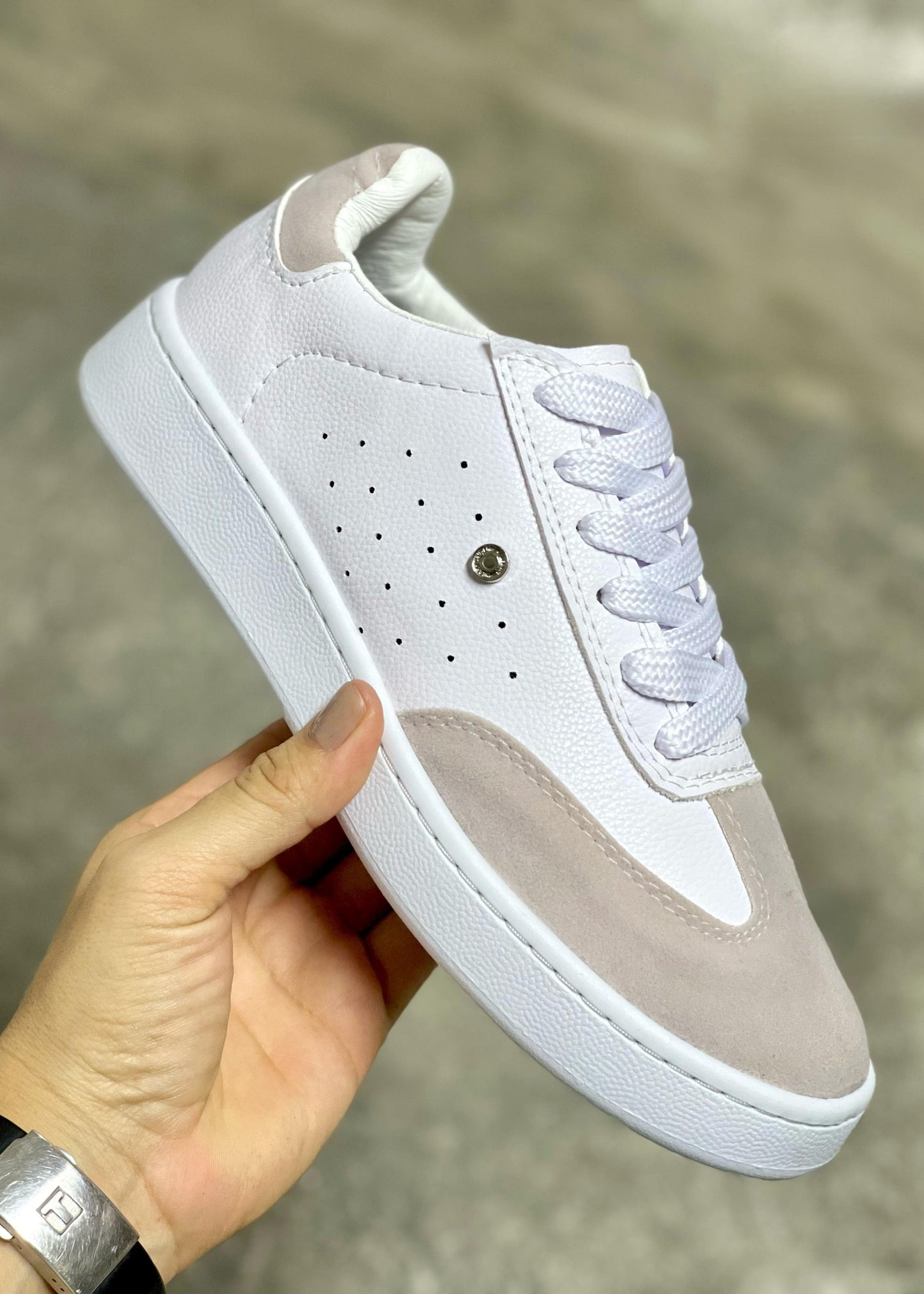 Tenis Pia
