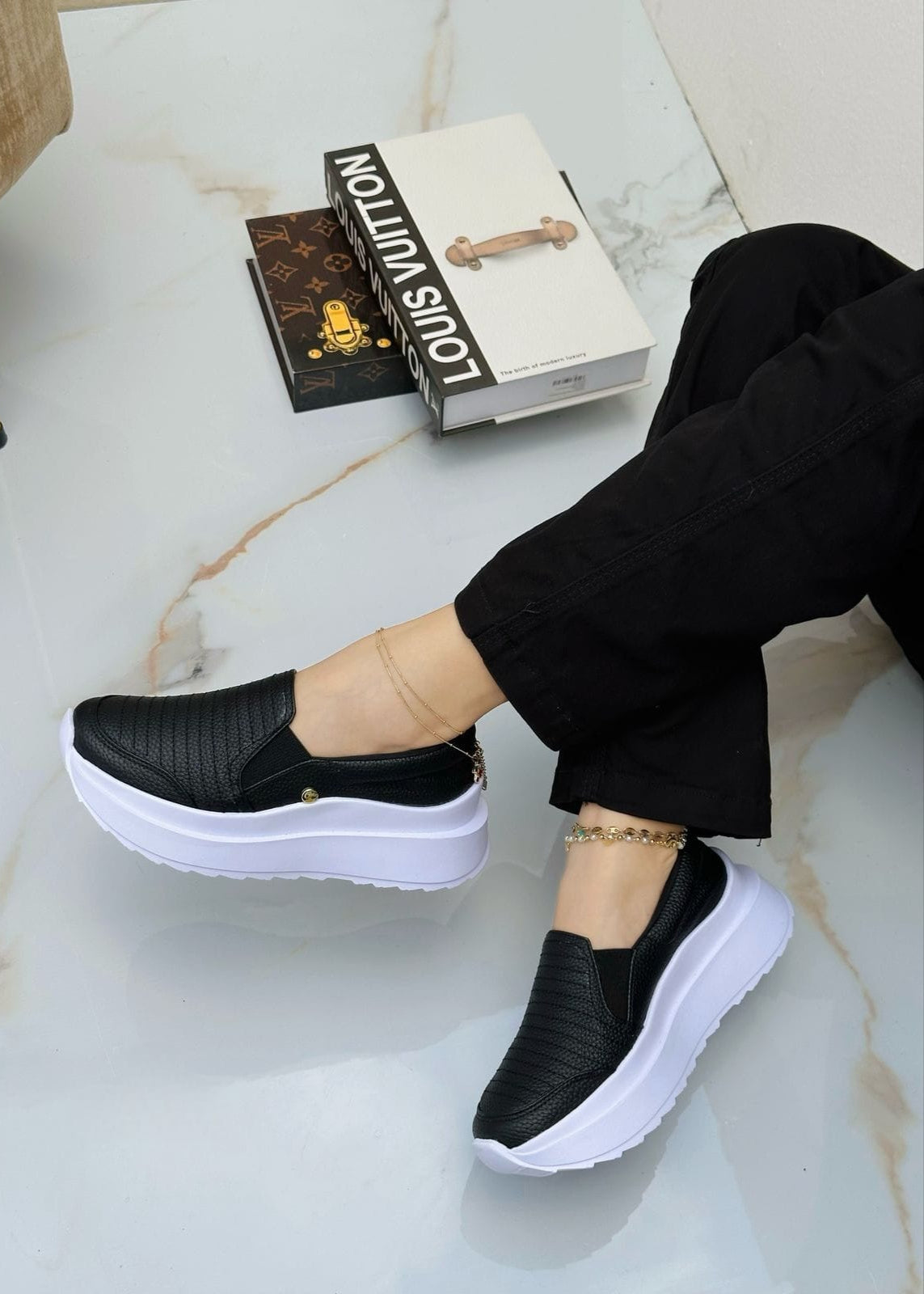 Mocasin Abby