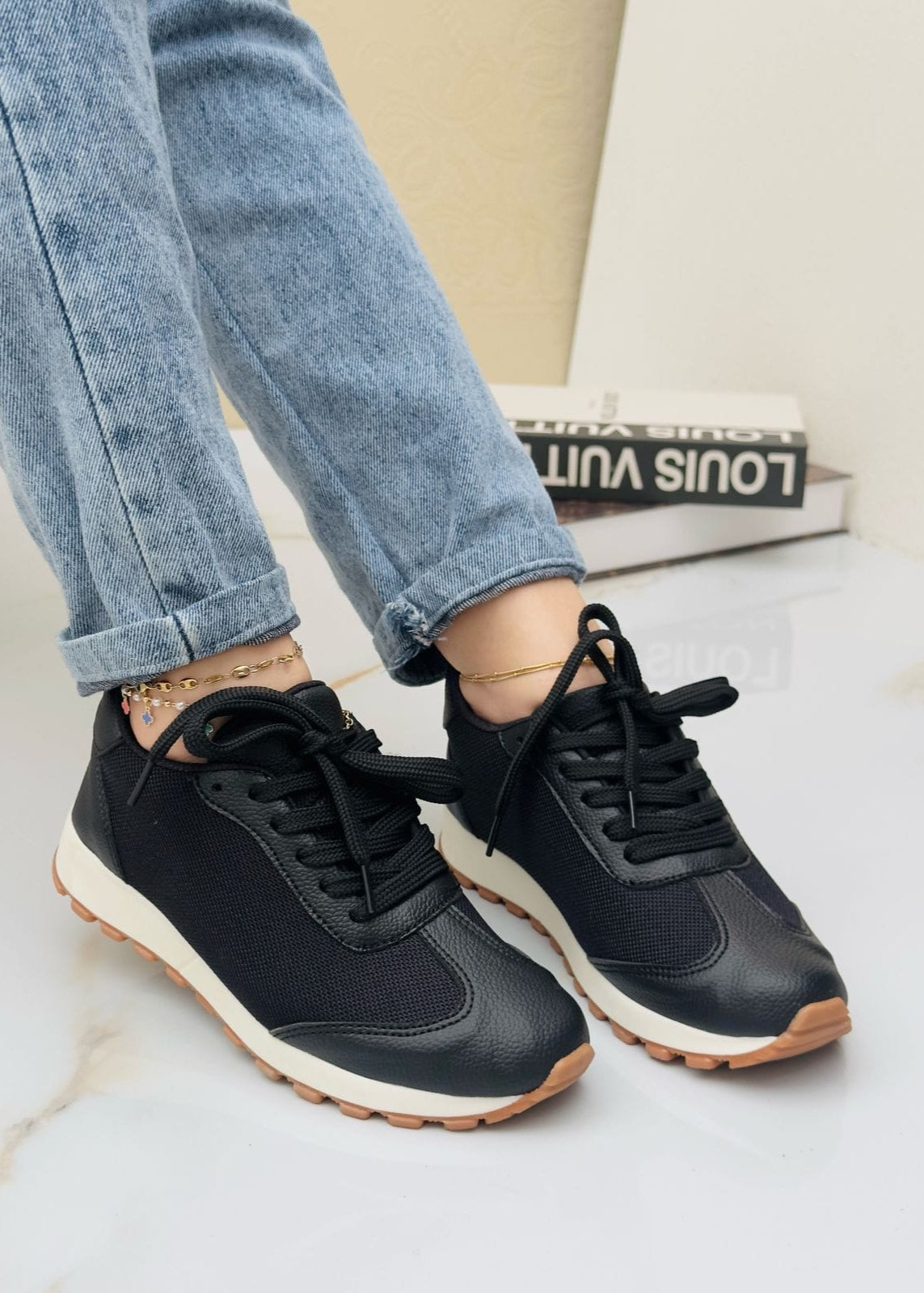 Tenis Ruth